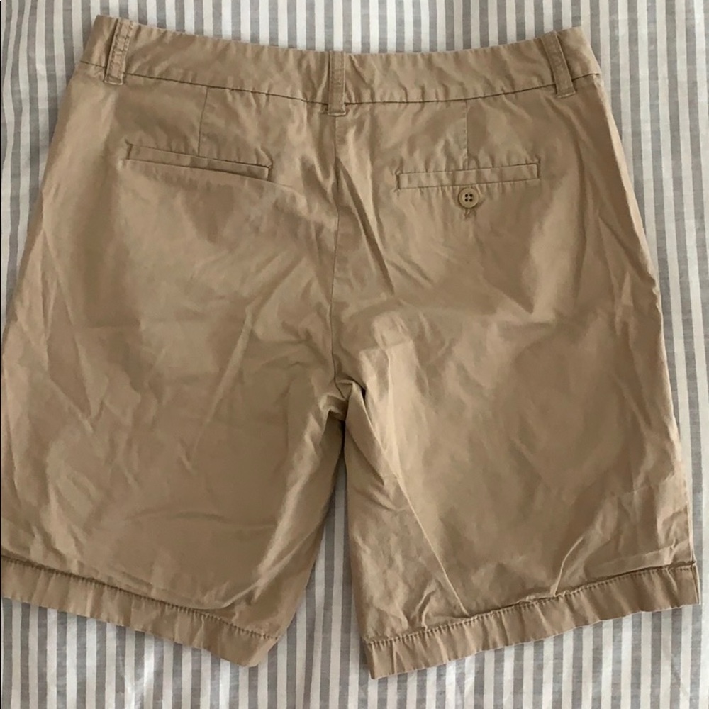 Shorts - Picture 3 of 3